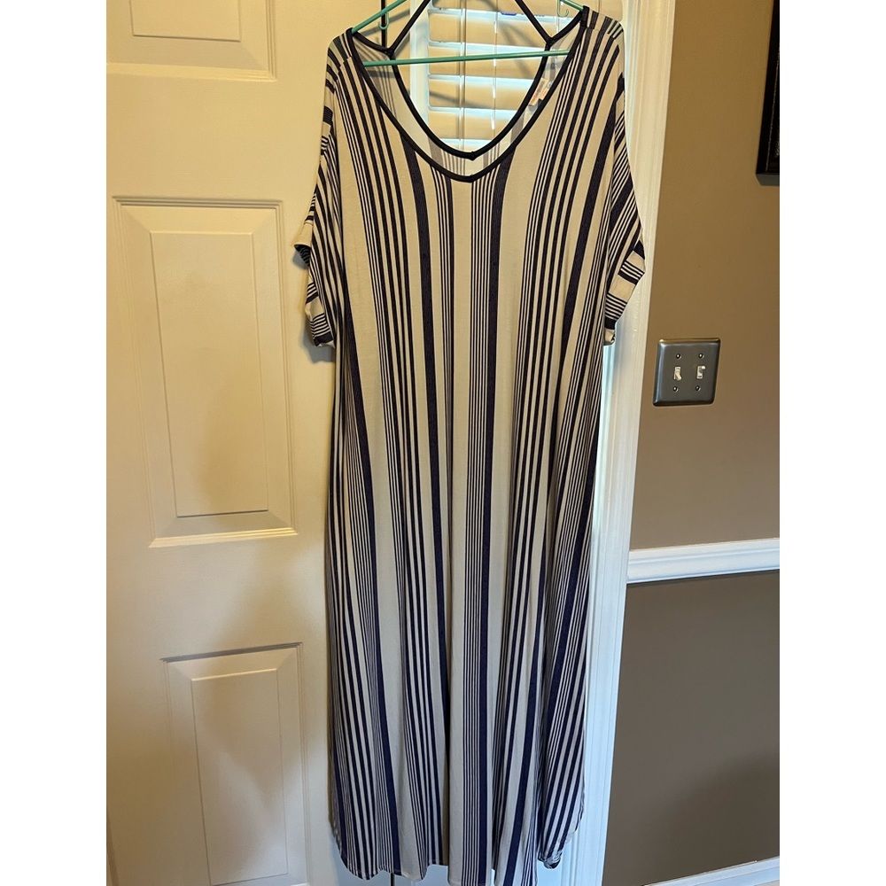 LuLaRoe Maxi Dress